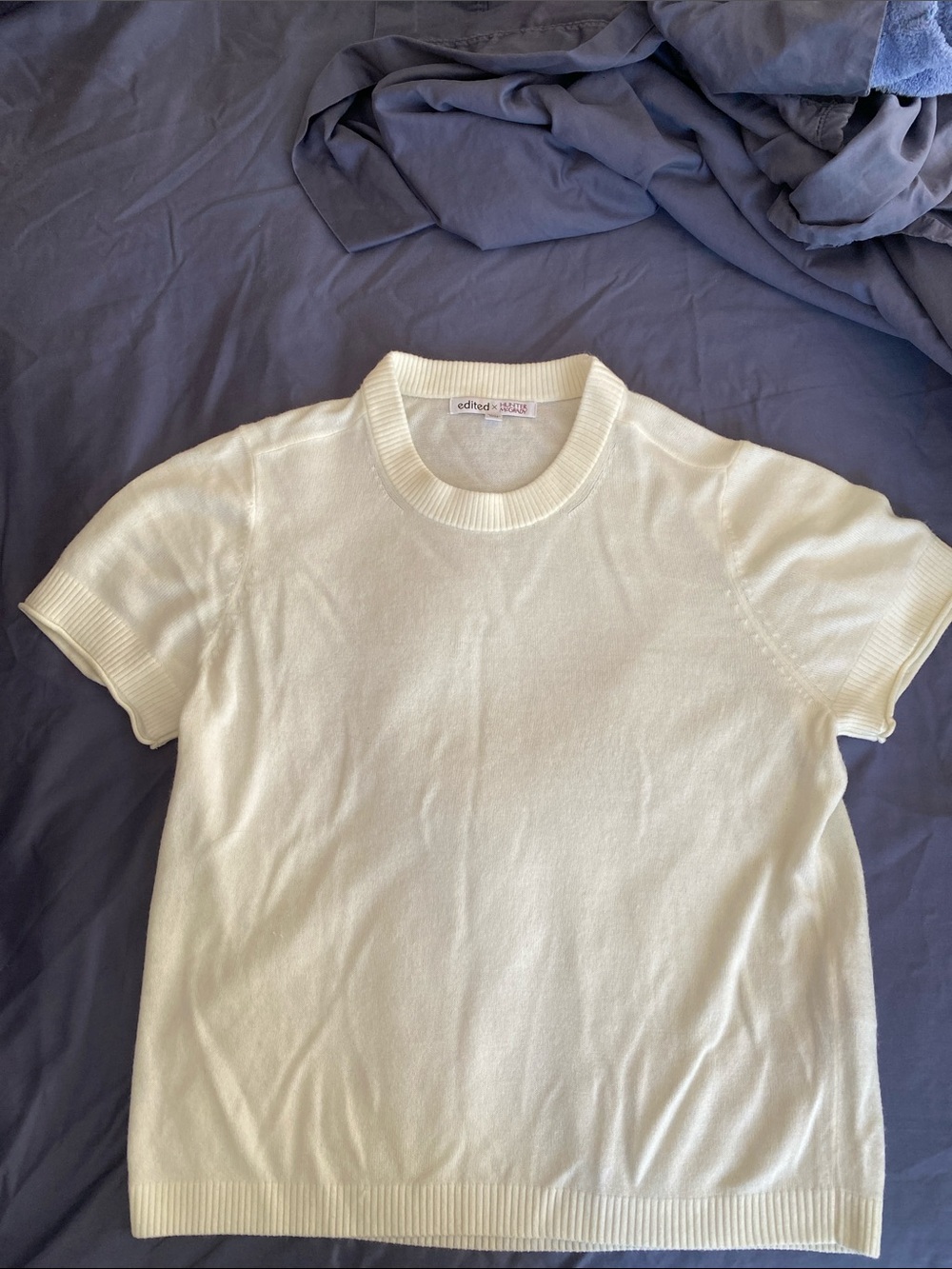 Edikted Women’s White Short Sleeve Knit Tee
